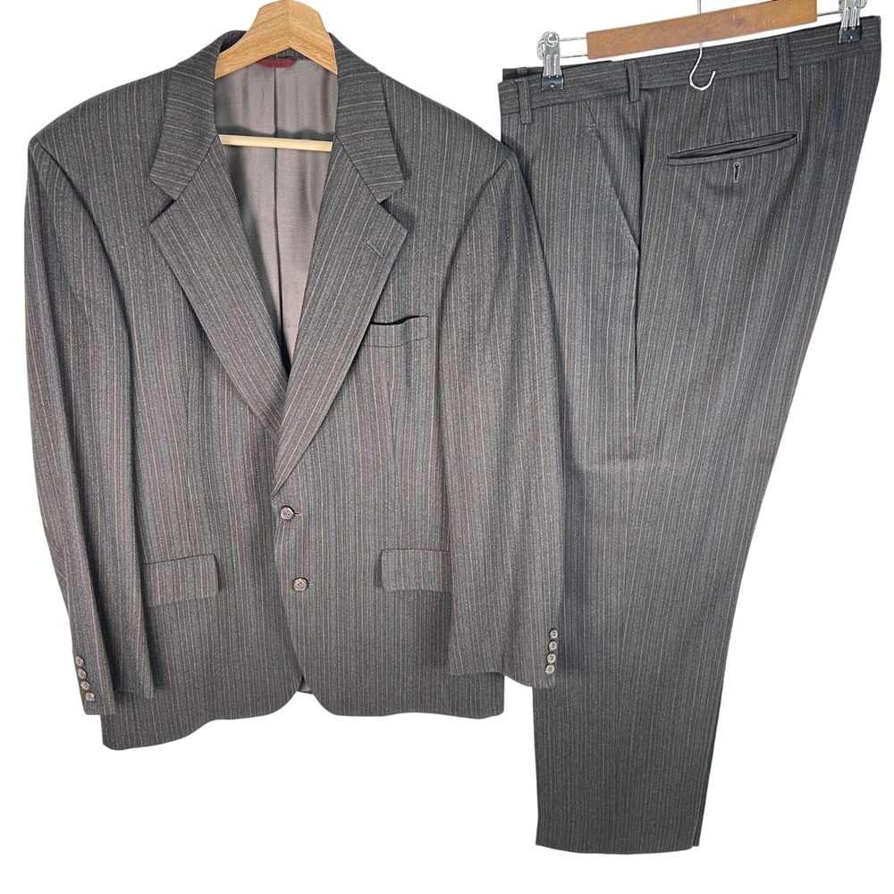 Hart Schaffner Marx Gilbert's Mens Charcoal Grey Pinstripe 2 Piece Suit Set Vtg
